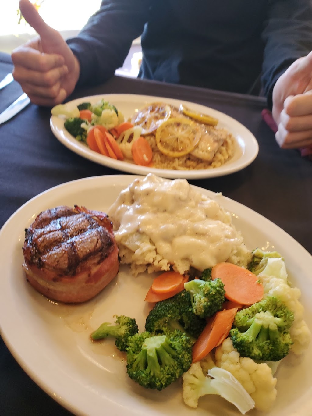 Valley Hi Grill & Pub | 610 S Chelton Rd, Colorado Springs, CO 80910 | Phone: (719) 385-6918