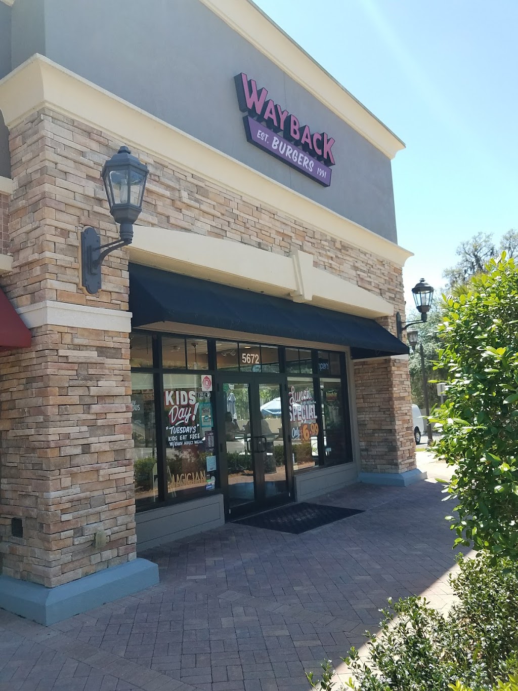 Wayback Burgers | 5672 Fishhawk Crossing Blvd, Lithia, FL 33547, USA | Phone: (813) 681-2874