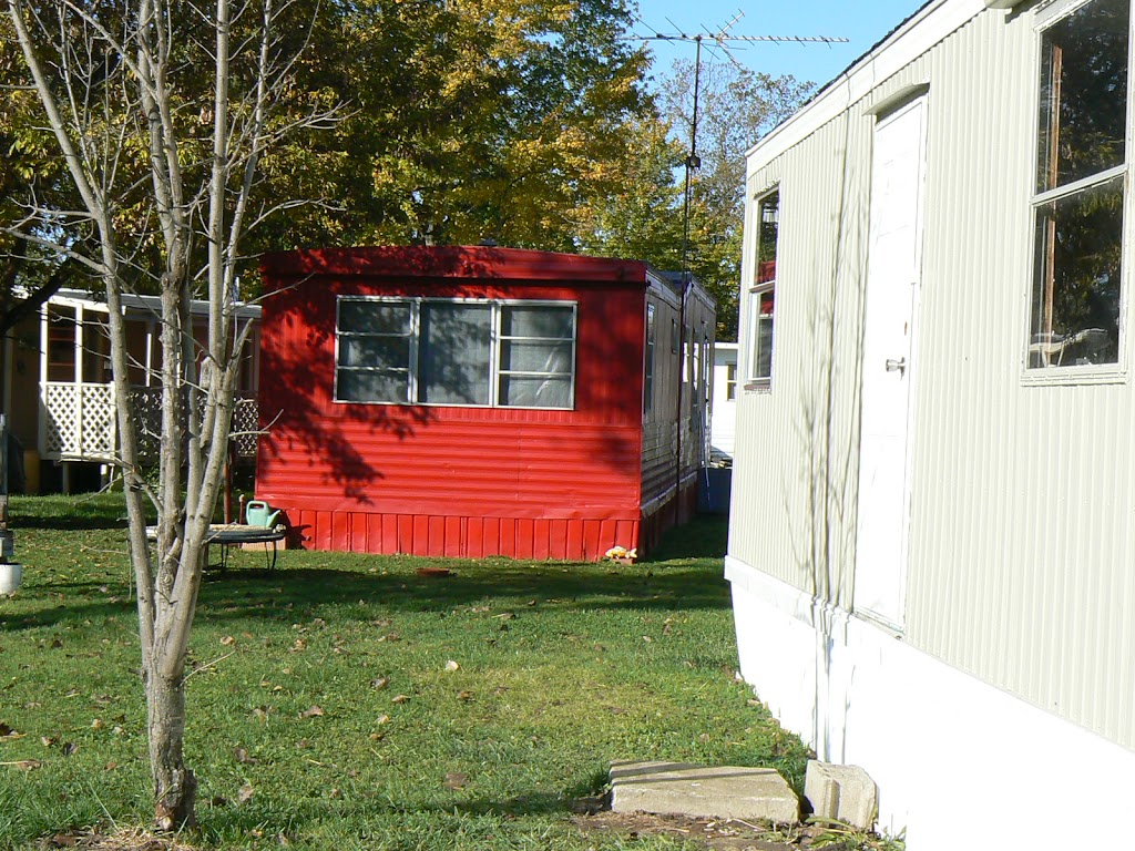 Flat Rock Terrace Mobile Home Community | 14210 Telegraph Rd, Flat Rock, MI 48134, USA | Phone: (734) 479-2479