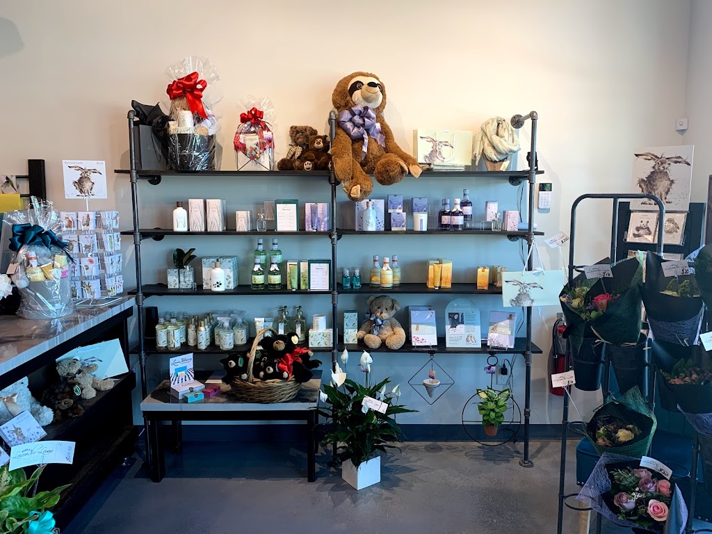 Lavender Lane Flowers and Gifts | 1752 Olive Chapel Rd, Apex, NC 27502, USA | Phone: (919) 355-2647