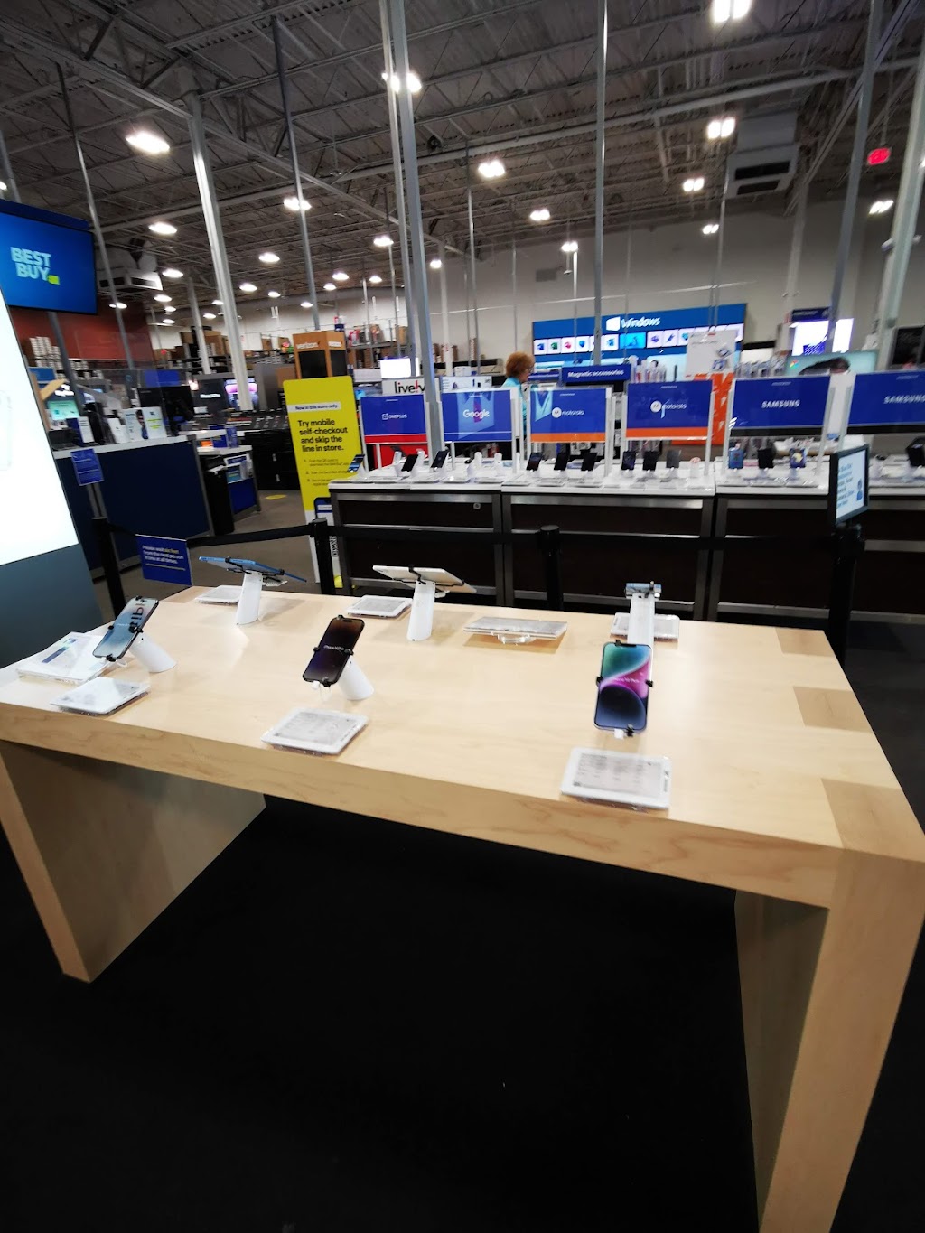 Best Buy | 12301 W Sunrise Blvd, Plantation, FL 33323, USA | Phone: (954) 423-1999