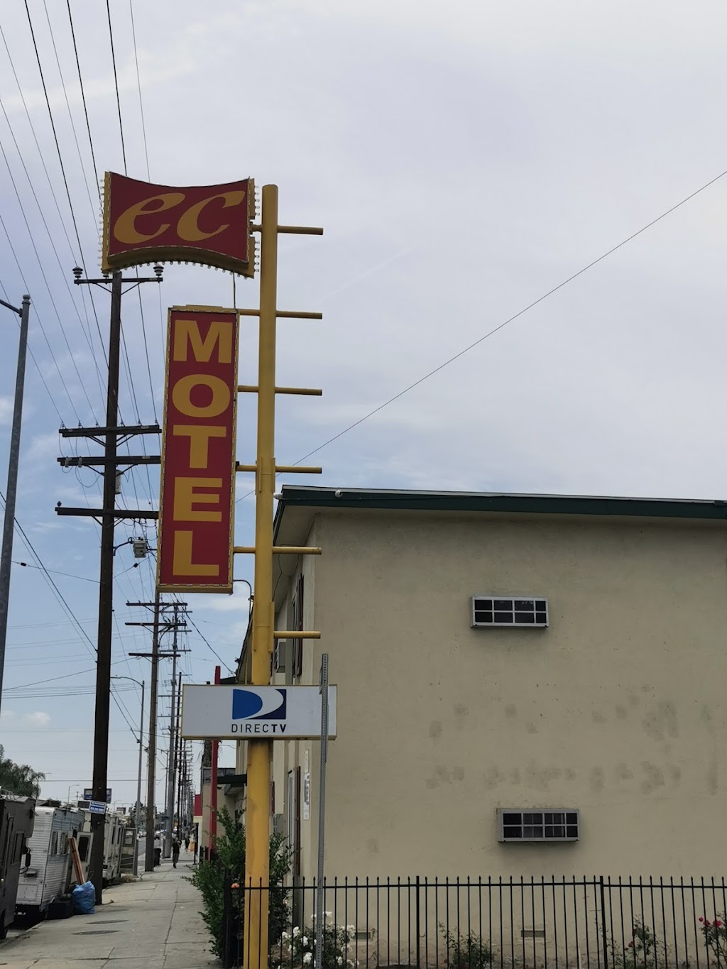 EC Motel | 3501 S Western Ave, Los Angeles, CA 90018, USA | Phone: (323) 731-3254