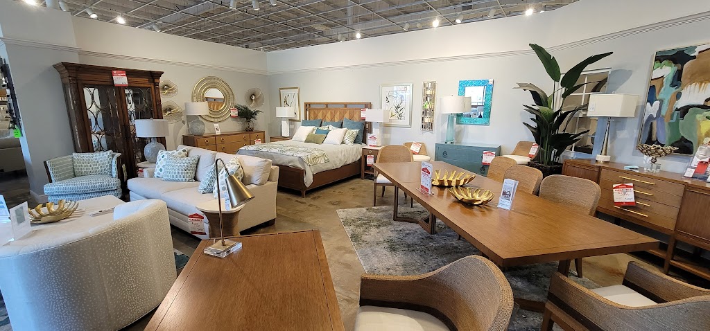 Hudsons Furniture + Mattress | 8796 S Tamiami Trail, Sarasota, FL 34238, USA | Phone: (941) 237-2740