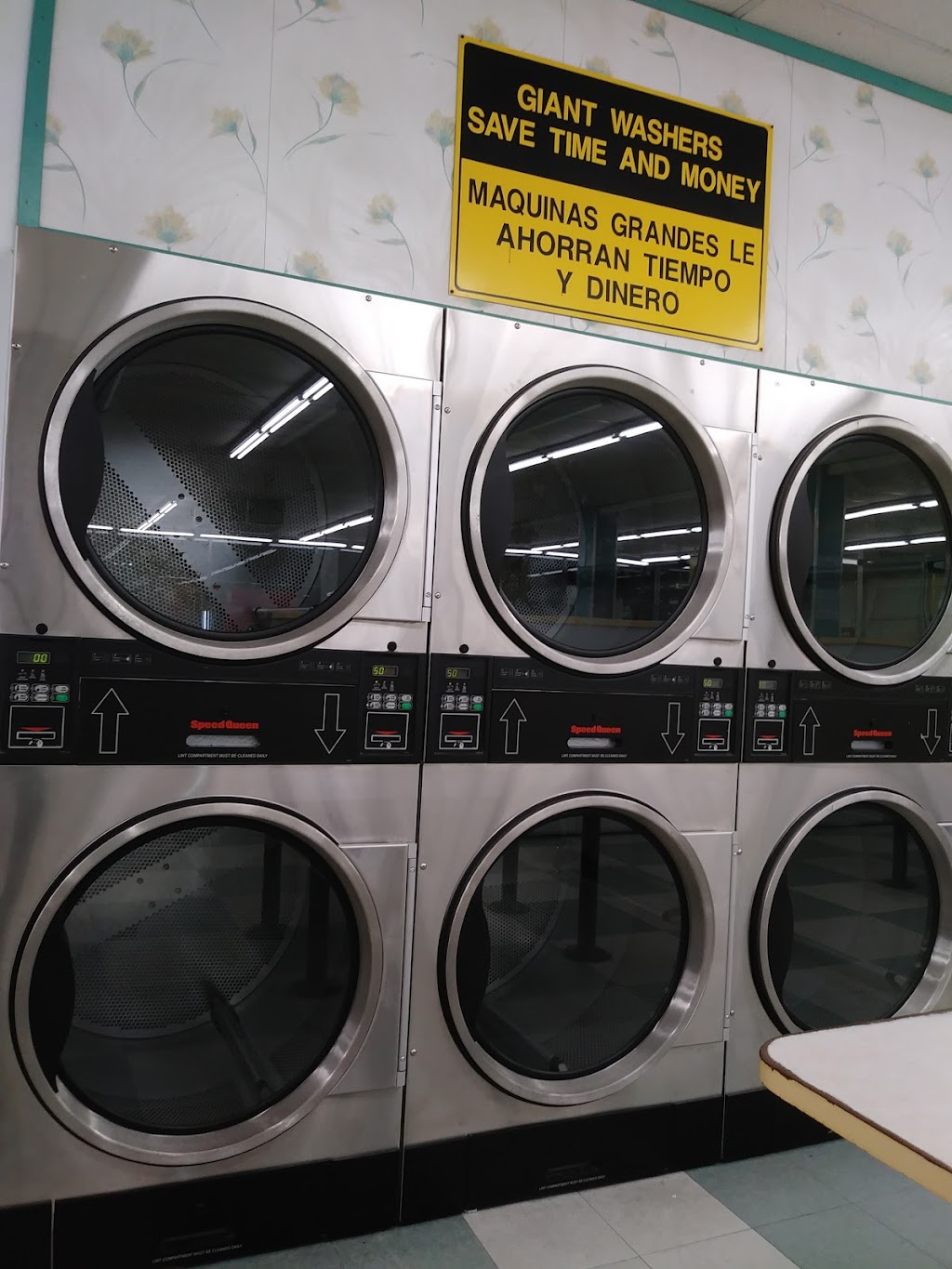 Laundry 24 Hrs. | 15431 Chatsworth St, Mission Hills, CA 91345, USA | Phone: (818) 270-5004