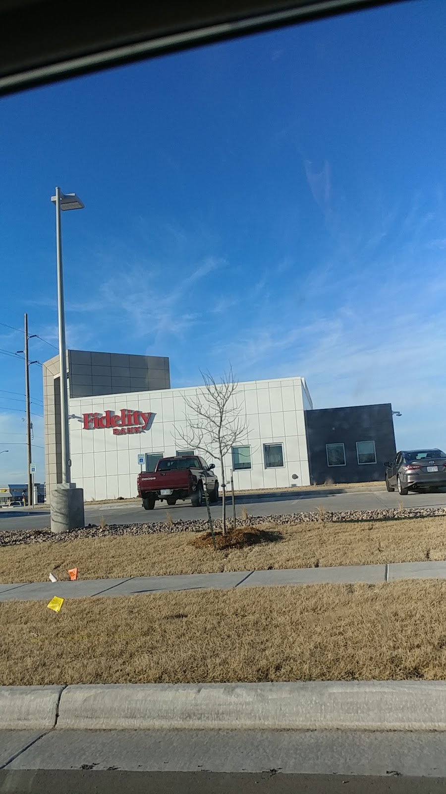 Fidelity Bank - Derby | 2542 N Rock Rd, Derby, KS 67037, USA | Phone: (800) 658-1637