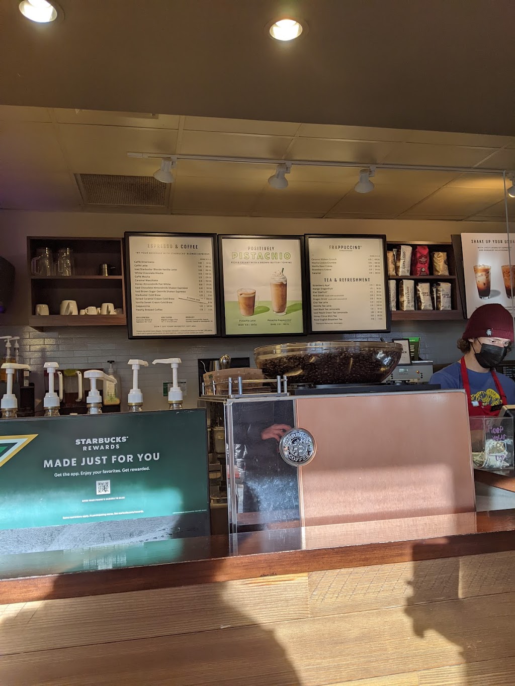 Starbucks | 1985 Squaw Valley Road, Olympic Valley, CA 96146, USA | Phone: (530) 584-6120