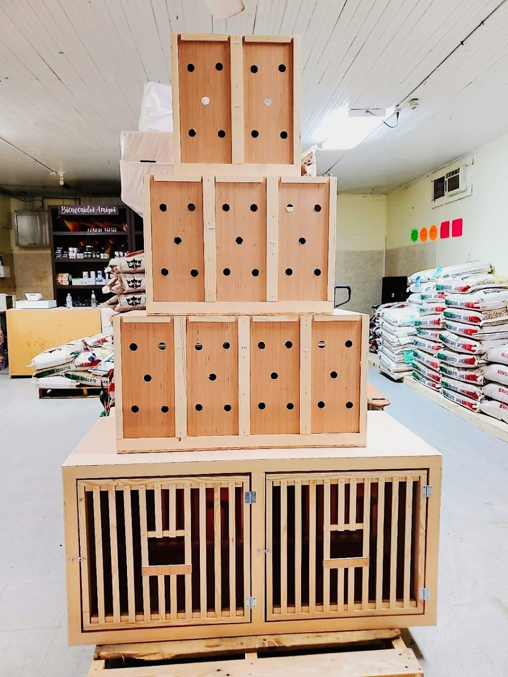 Bonita Animal feed & supplies | 13886 Rd 19, Madera, CA 93637, USA | Phone: (559) 832-9085