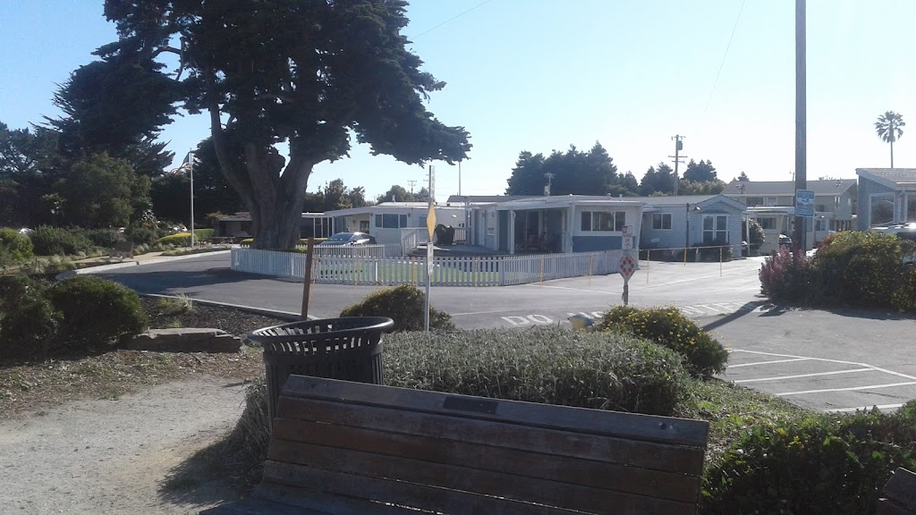 Surf & Sand Mobile Home Park | 750 47th Ave, Capitola, CA 95010, USA | Phone: (831) 475-5815