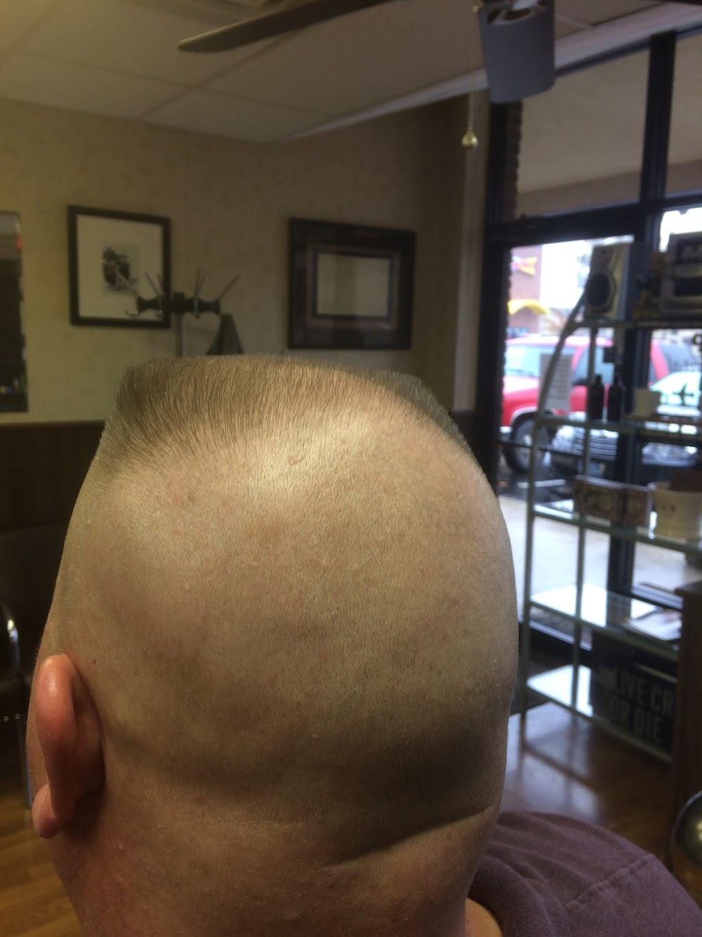 Rolling Hills Barber Shop | 8726 W Maple St, Wichita, KS 67209, USA | Phone: (316) 722-1538