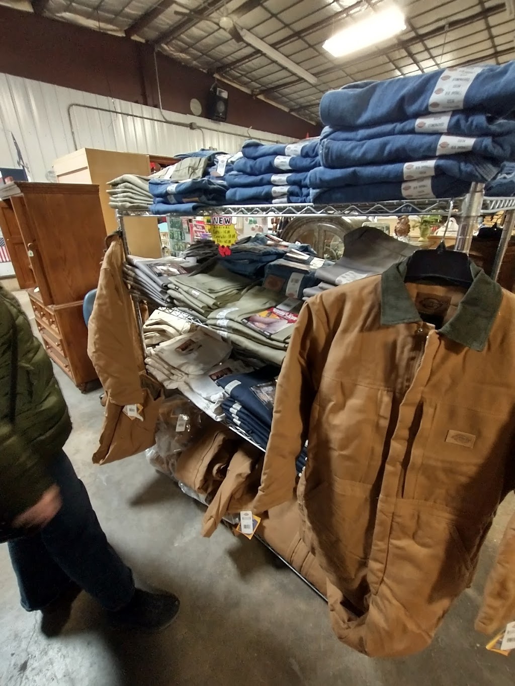 Copper Creek Resale & Discount Center | 422 Wisconsin Trunk Hwy 11, Janesville, WI 53548, USA | Phone: (608) 876-4141