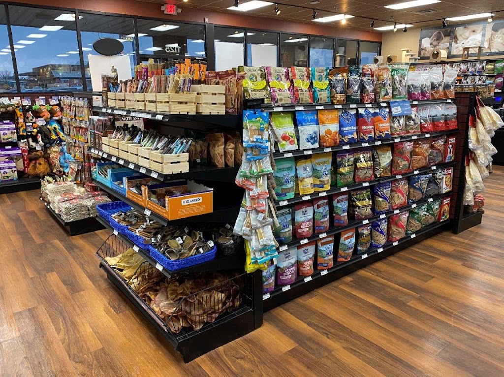 Chow Hound Pet Supplies | 1125 W Trenton Ave, Findlay, OH 45840, USA | Phone: (567) 250-8031