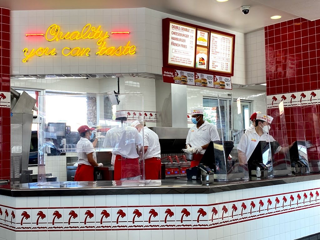 In-N-Out Burger | 9610 W Tropicana Ave, Las Vegas, NV 89147, USA | Phone: (800) 786-1000