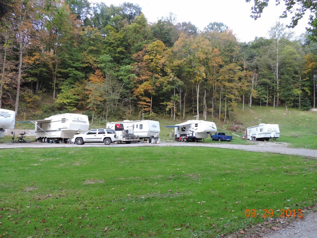 Creekside Camping, L.L.C. | 191 Gillespie Ln, Triadelphia, WV 26059, USA | Phone: (304) 547-1469