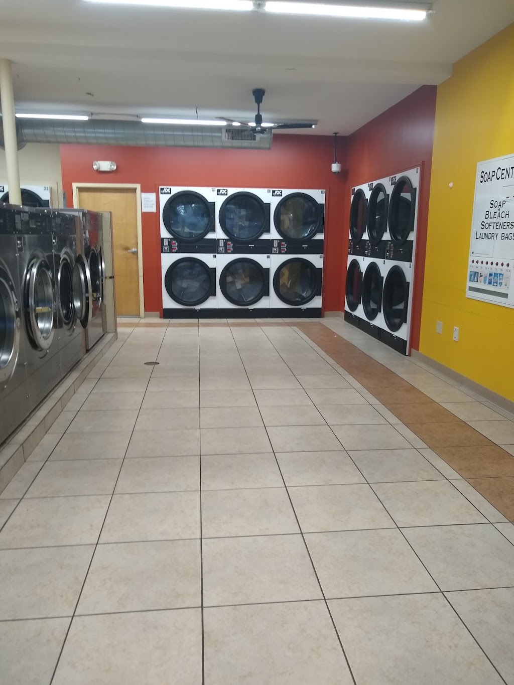 Best Coin Laundromat | 4320 Telegraph Rd, Oakville, MO 63129 | Phone: (314) 892-3299