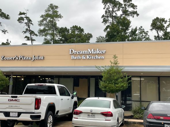 DreamMaker Bath & Kitchen of The Woodlands | 8000 McBeth Way Suite 180, The Woodlands, TX 77382, USA | Phone: (832) 791-2442