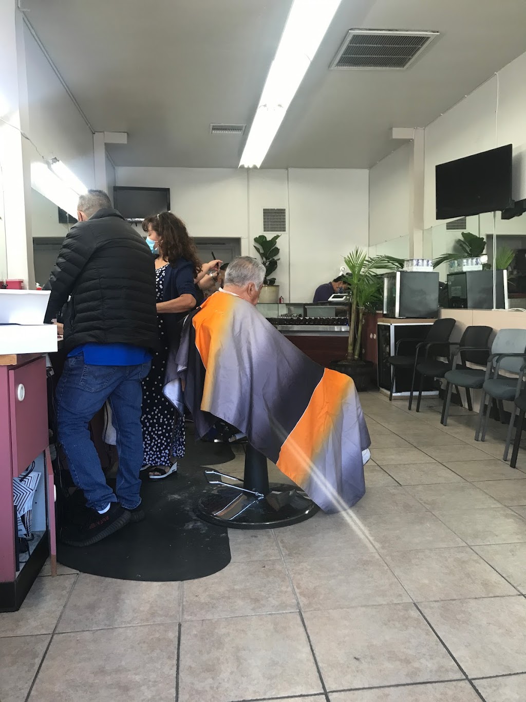 Cavazos Barber Shop | 5924 Whittier Blvd, East Los Angeles, CA 90022, USA | Phone: (323) 269-6659
