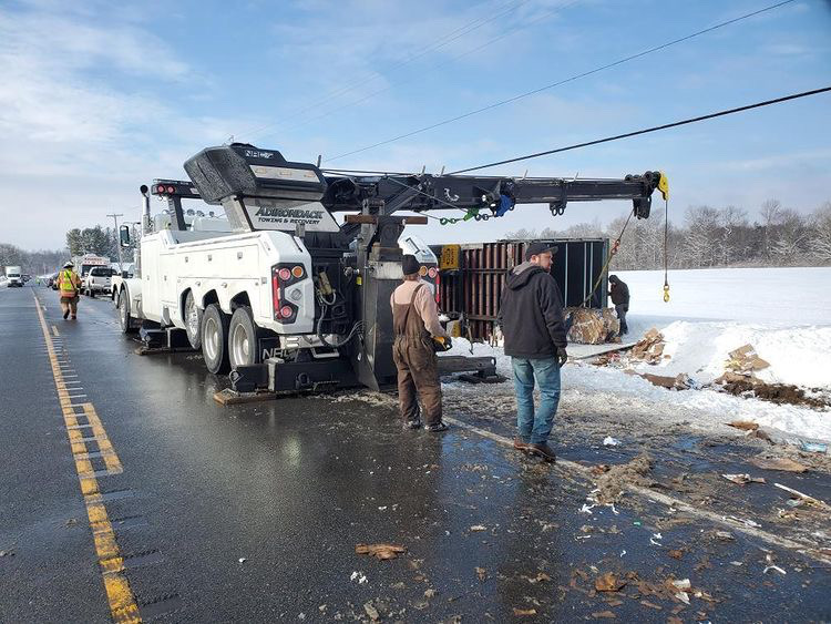 Adirondack Heavy Duty Towing & Road Service | 348 st, NY-67, Amsterdam, NY 12010, USA | Phone: (518) 842-6604