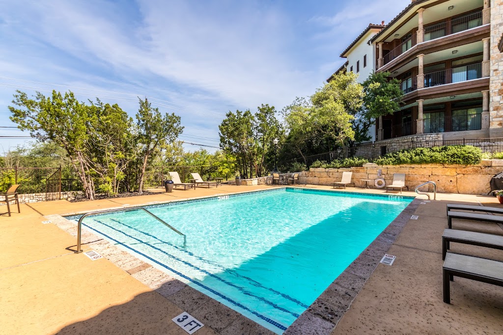 Bell Quarry Hill Apartments | 7000 Convict Hill Rd, Austin, TX 78749, USA | Phone: (512) 288-7900
