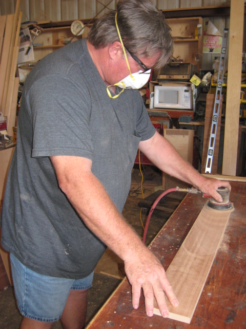 Kiwi Woodworks | 2260 Stephen Pl, Turlock, CA 95382, USA | Phone: (209) 607-5494