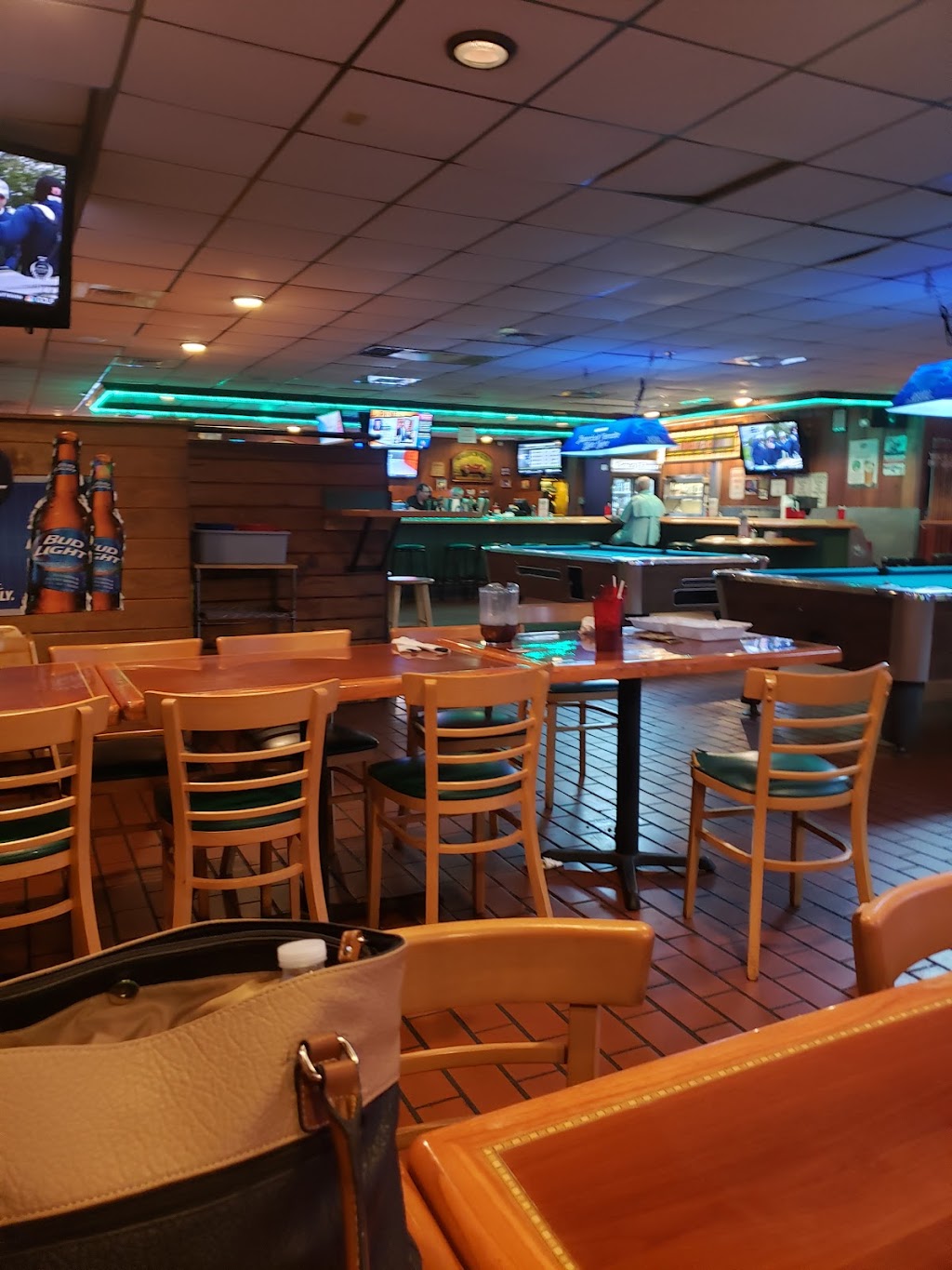 Joses Uncle Als Sports Cafe | 15846 W State Rd 84, Sunrise, FL 33326, USA | Phone: (954) 389-4455