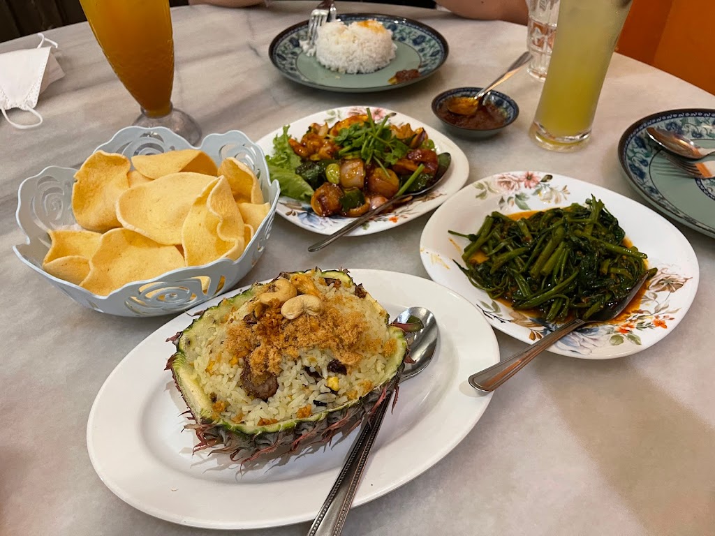 ATLANTIC NYONYA HQ | 145, Jalan Kubu, Kampung Satu, 75300 Melaka, Malaysia | Phone: 014-260 4493