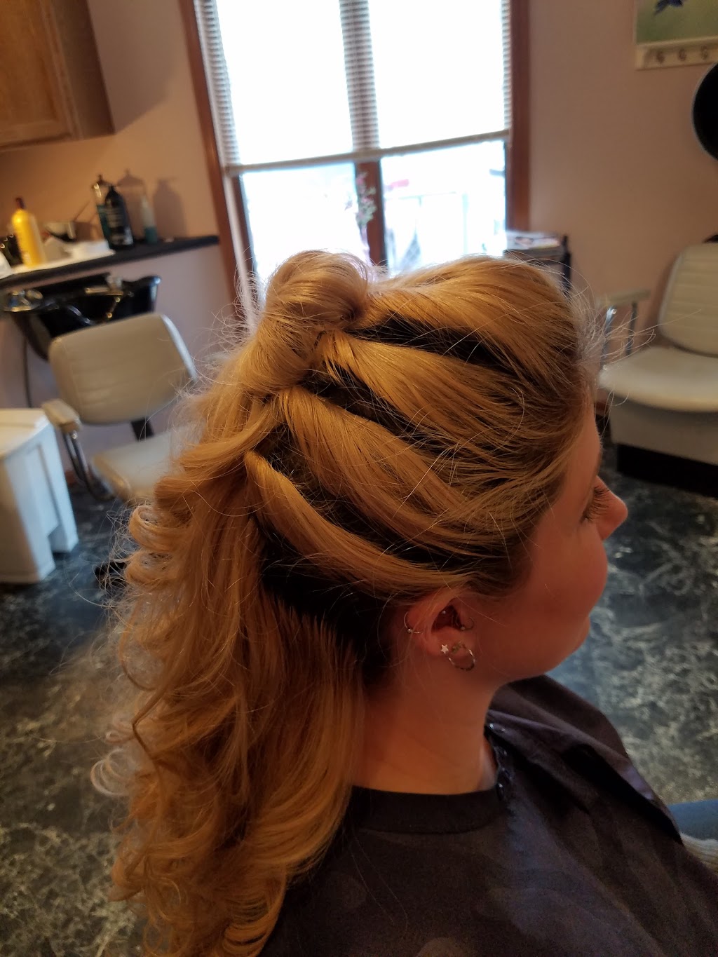 Creations By Cindy | 1353 Excalibur Dr, Janesville, WI 53546 | Phone: (608) 728-0608