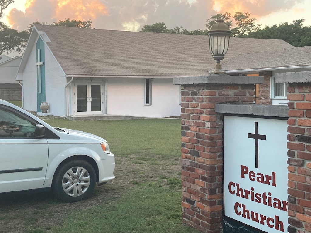 Pearl Christian Church | 161 Pearl Ave, Tavernier, FL 33070, USA | Phone: (305) 339-6095