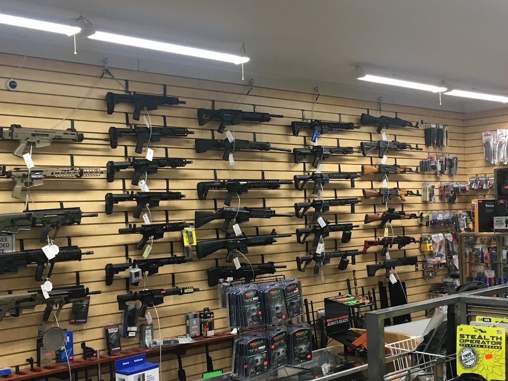 Ron & Jos Firearms & Sporting | 1556 Frontage Rd, OFallon, IL 62269, USA | Phone: (618) 628-7480