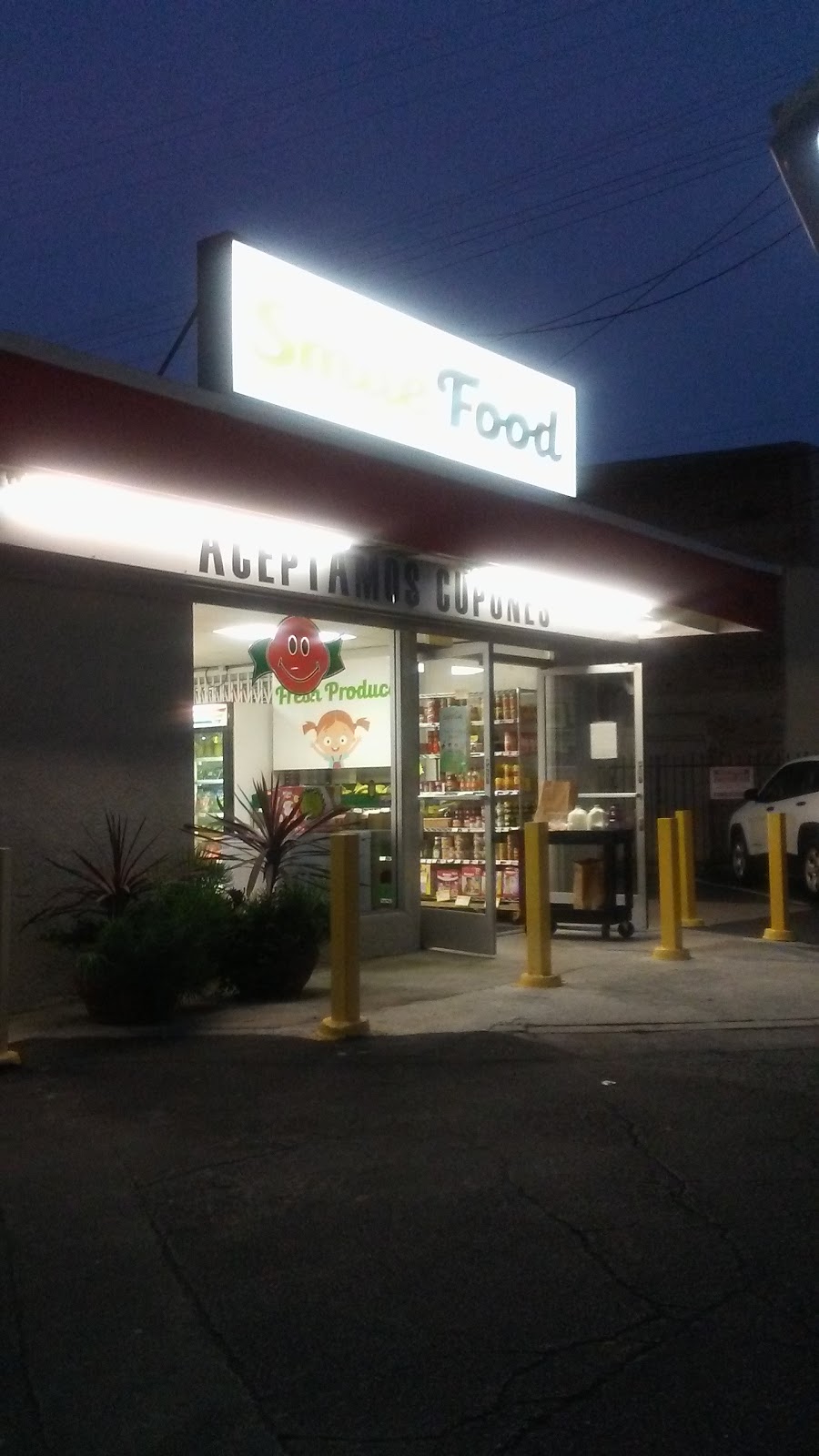 Smile Food, Voucher Shopping | 16 E Market St, Long Beach, CA 90805, USA | Phone: (562) 984-2622