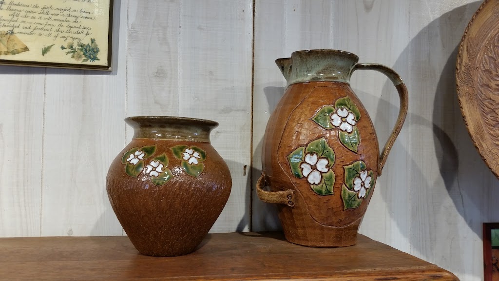 Rockhouse Pottery | 1792 NC-705, Seagrove, NC 27341, USA | Phone: (336) 879-2053