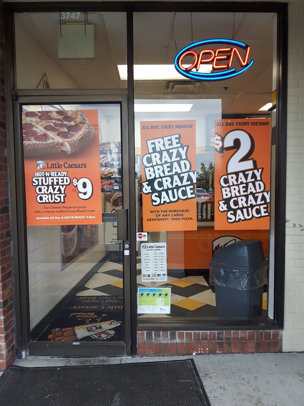 Little Caesars Pizza | 3747 Tecumseh Rd E, Windsor, ON N8W 1H8, Canada | Phone: (519) 944-1020