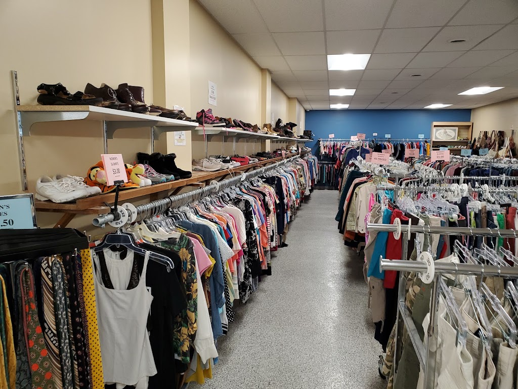 Peninsula Rescue Mission Thrift Store | 6200 Jefferson Ave, Newport News, VA 23605, USA | Phone: (757) 870-0517