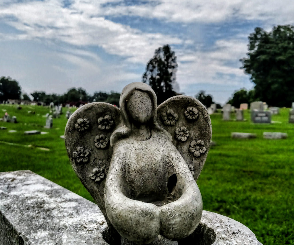 Appomattox Cemetery | Hopewell, VA 23860, USA | Phone: (804) 541-2295