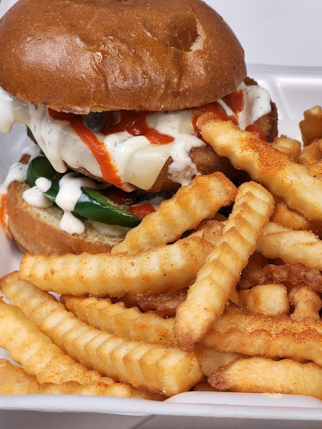 & Burger | 43090 Peacock Market Plaza Ste#160, Chantilly, VA 20152, USA | Phone: (571) 217-2101