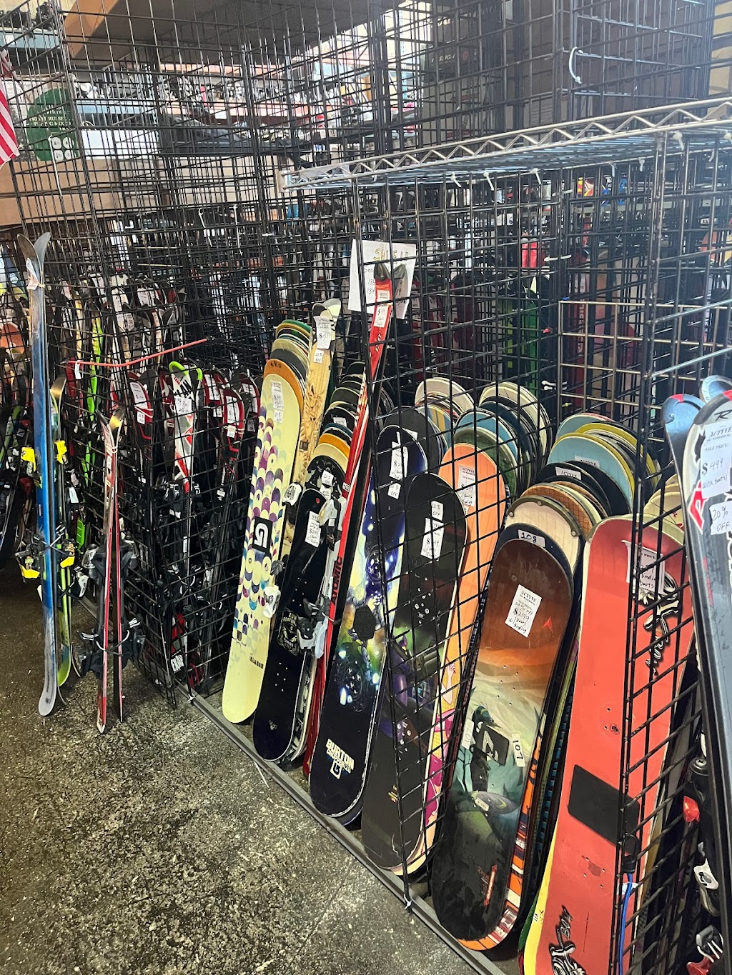 ACTYVE SKI WAREHOUSE | 750A Stewart Ave, Garden City, NY 11530, USA | Phone: (516) 294-3700