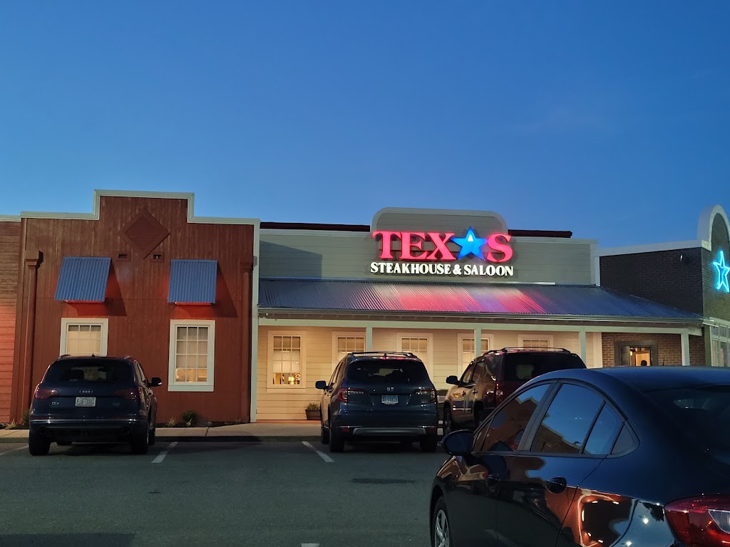 Texas Steakhouse & Saloon | 235 Outlet Center Dr, Smithfield, NC 27577, USA | Phone: (919) 938-3221