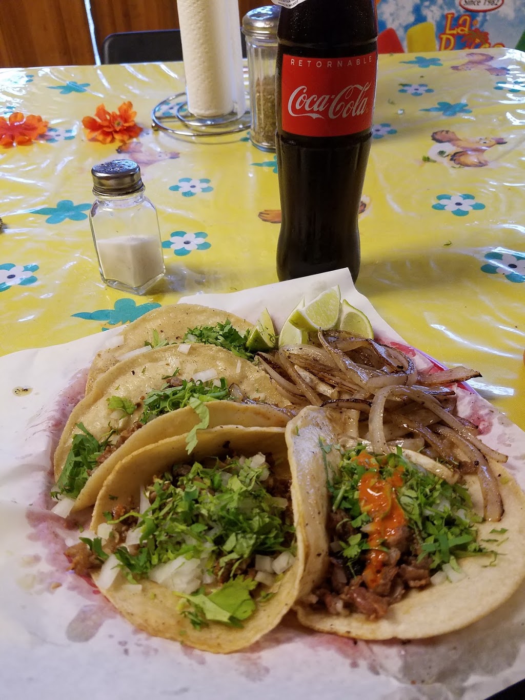 Taqueria lo que sea | 21 Fire Dept Rd, Smithfield, NC 27577 | Phone: (919) 209-9795