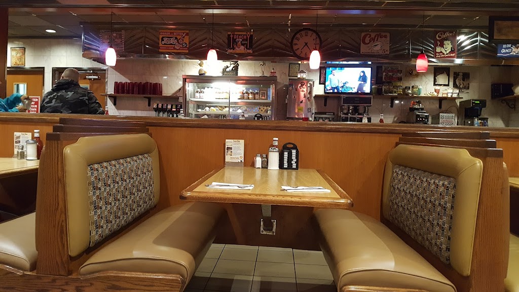 Yellow Rose Diner | 41 NJ-36, Keyport, NJ 07735, USA | Phone: (732) 739-2828