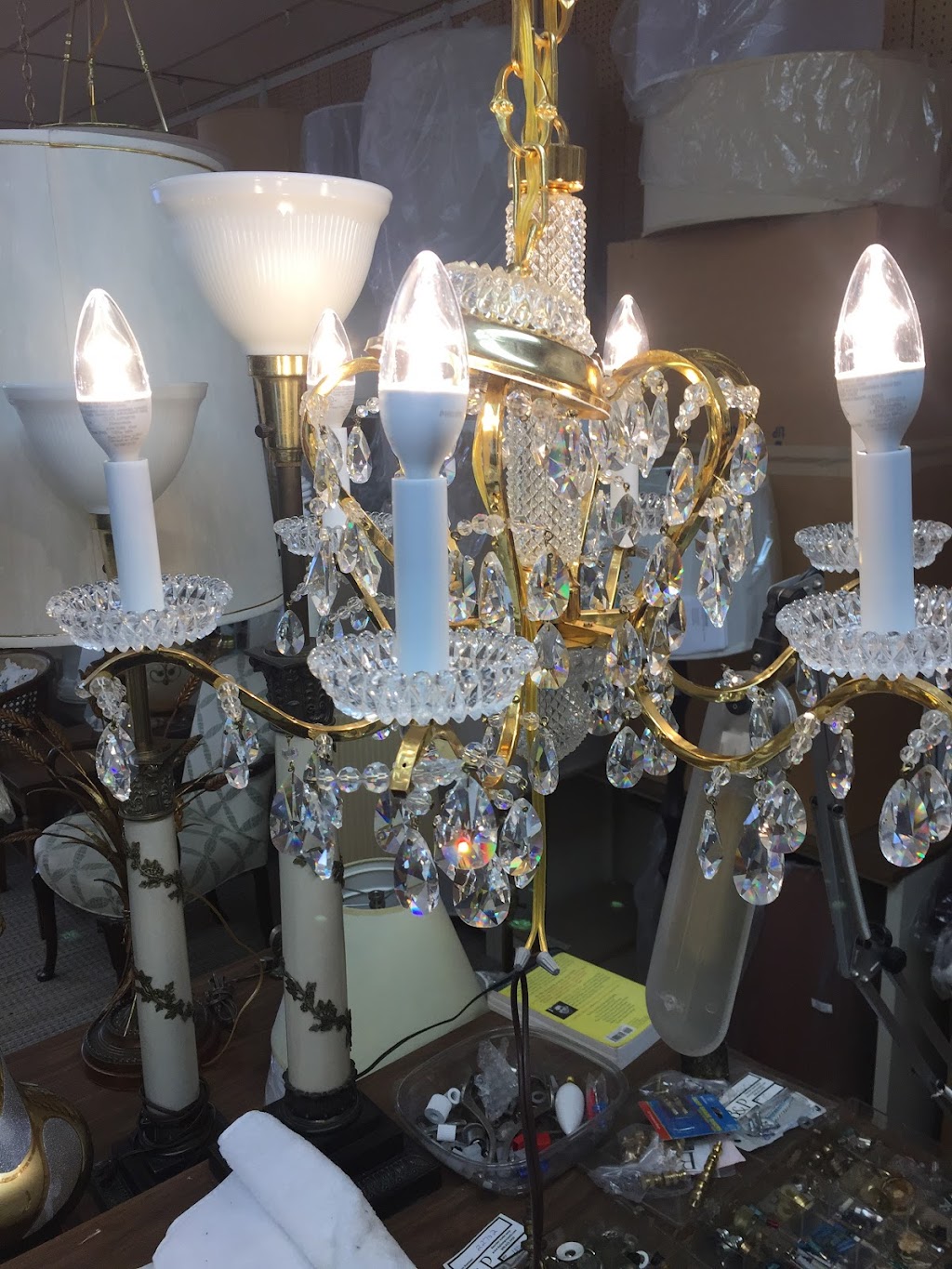 The Lamp Shop | 3157 W 111th St, Chicago, IL 60655, USA | Phone: (630) 440-4781