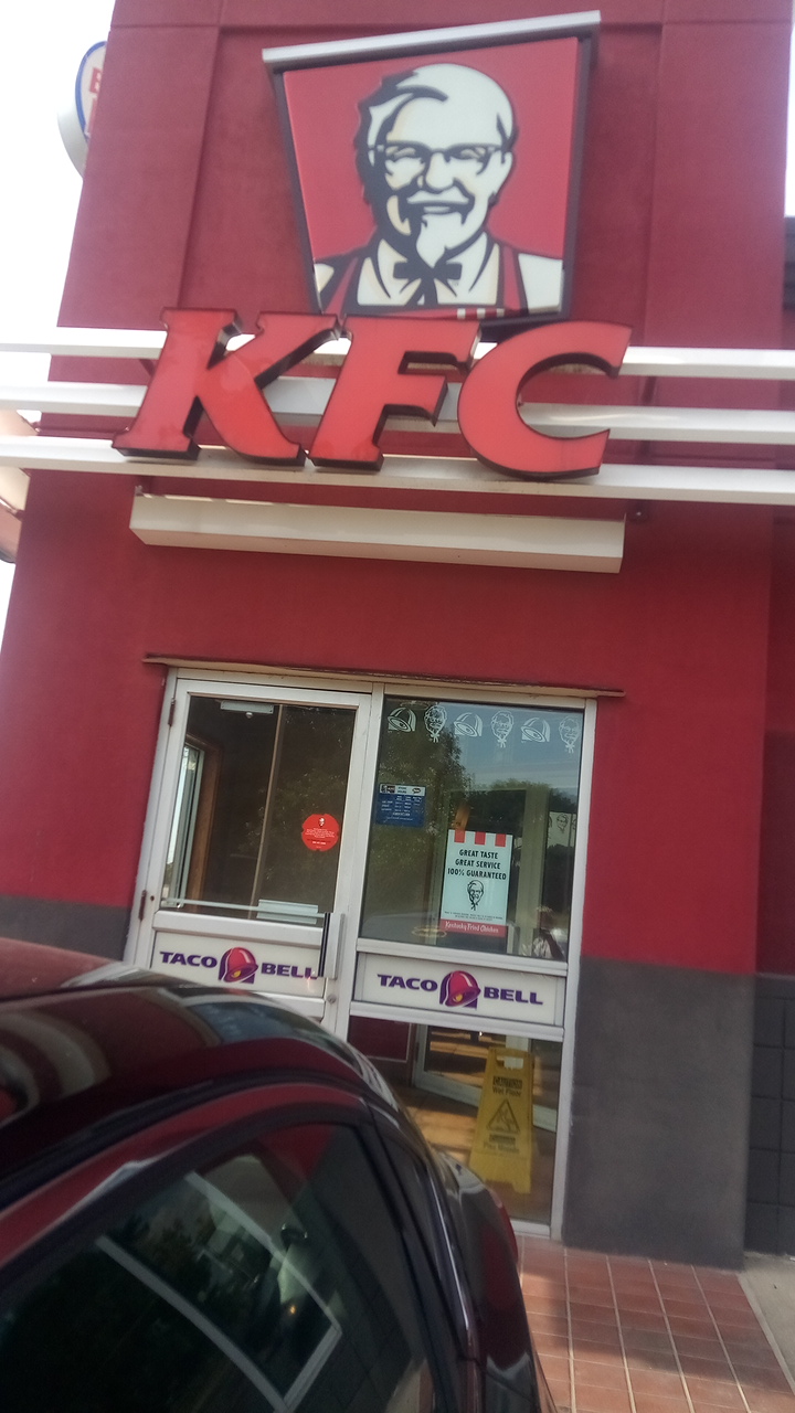 KFC | 2830 N Westport Dr, Port Allen, LA 70767, USA | Phone: (225) 346-1148