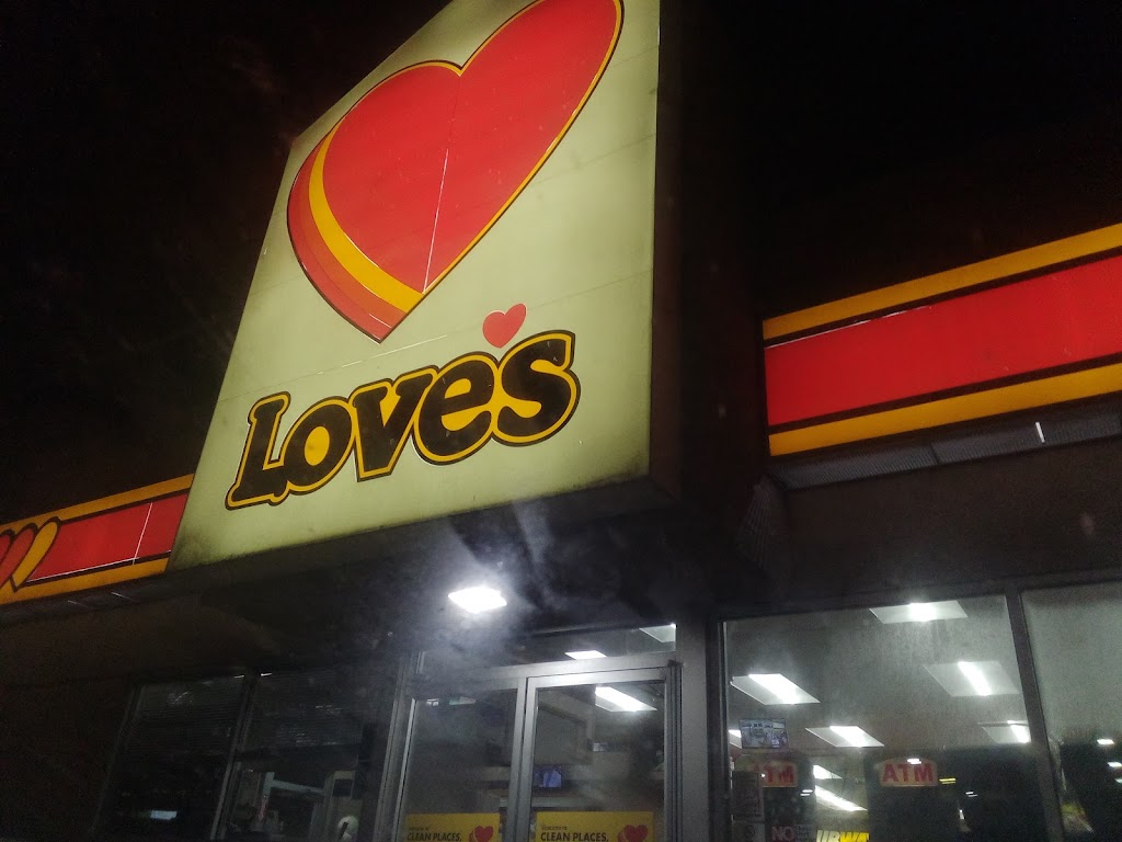 Loves Travel Stop | 4564 W 590, Chouteau, OK 74337, USA | Phone: (918) 476-4691