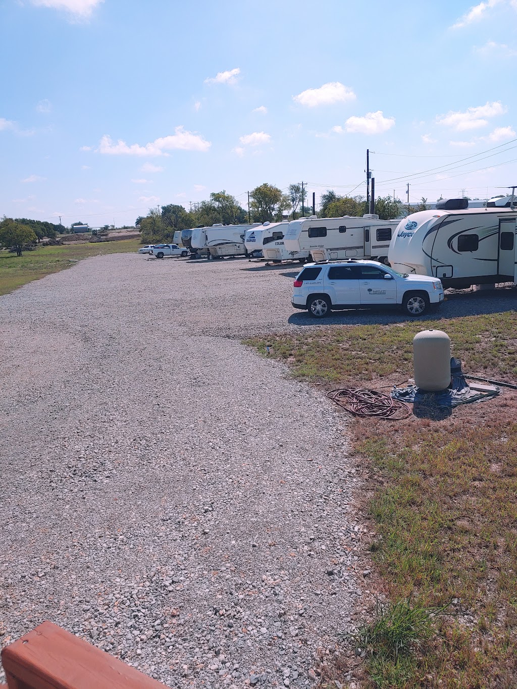 Melody Hills RV Park | 140 Old Agnes Rd, Weatherford, TX 76088, USA | Phone: (682) 256-6755