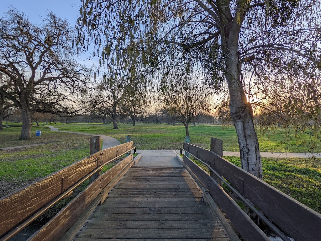 Oak Grove Regional Park | 4520 W Eight Mile Rd, Stockton, CA 95209, USA | Phone: (209) 953-8800