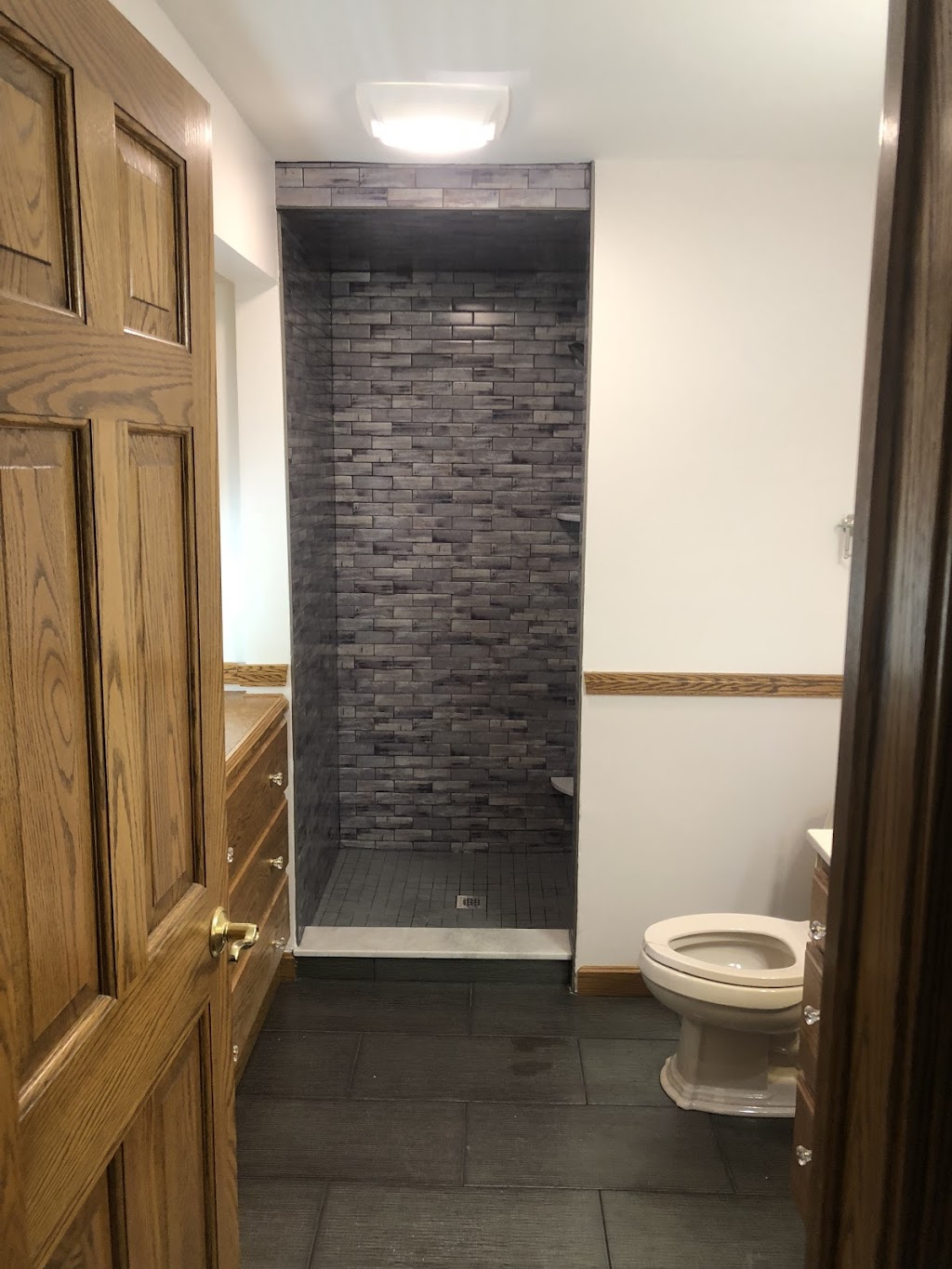 Custom Tile & Bath | 1560 State Line, Masury, OH 44438, USA | Phone: (330) 647-9044