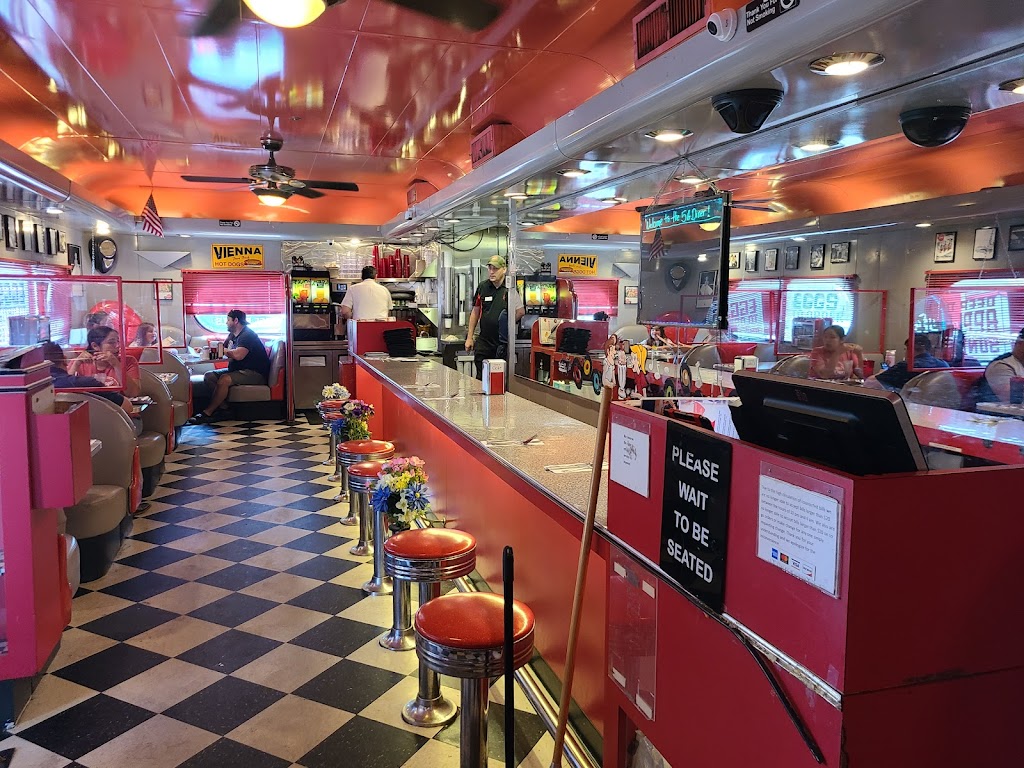 5 & Diner | 5220 N 16th St, Phoenix, AZ 85016, USA | Phone: (602) 264-5220