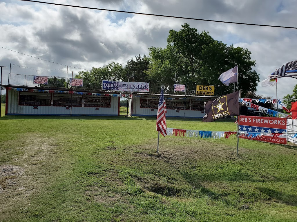 Debs Fireworks | 211 Co Rd 4220, Bonham, TX 75418, USA | Phone: (903) 583-5328