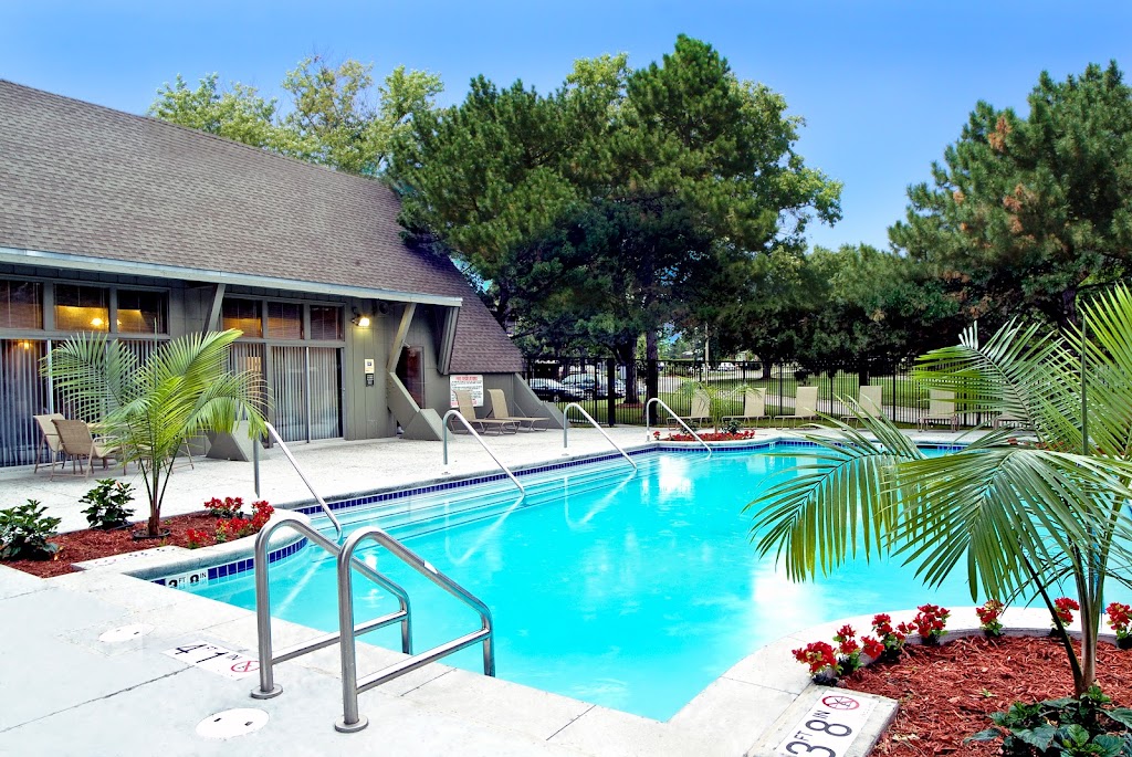 Alpine Village | 7100 S 86th St, La Vista, NE 68128, USA | Phone: (402) 687-3529