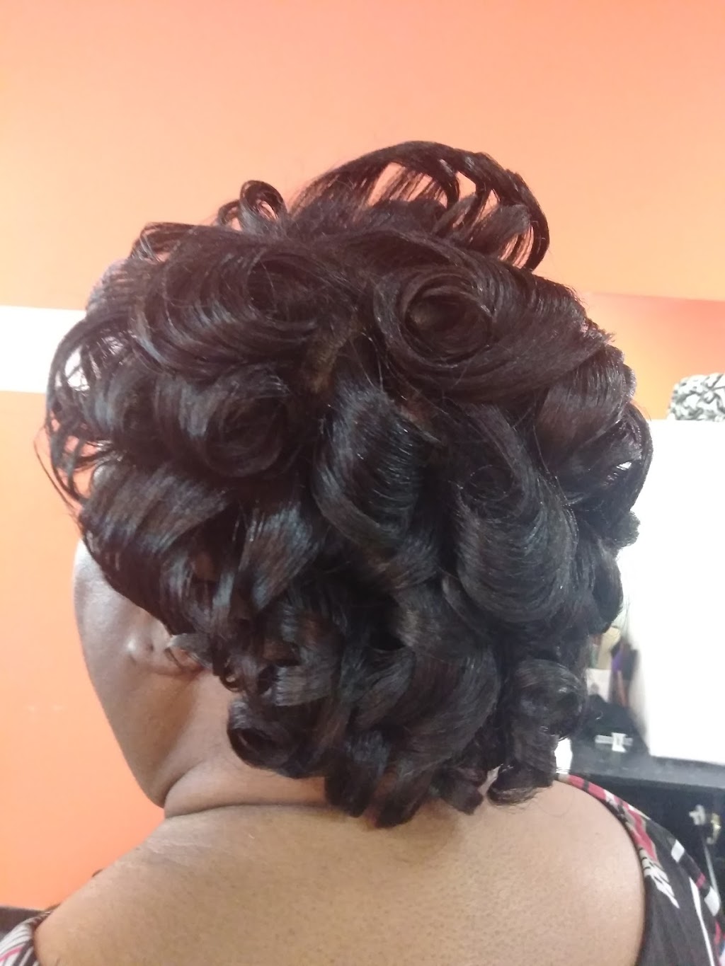 Hair Show. Ms Renita Samuels.. Lic Cosmetologist | Jefferson Ave, Newport News, VA 23608, USA | Phone: (757) 927-2660