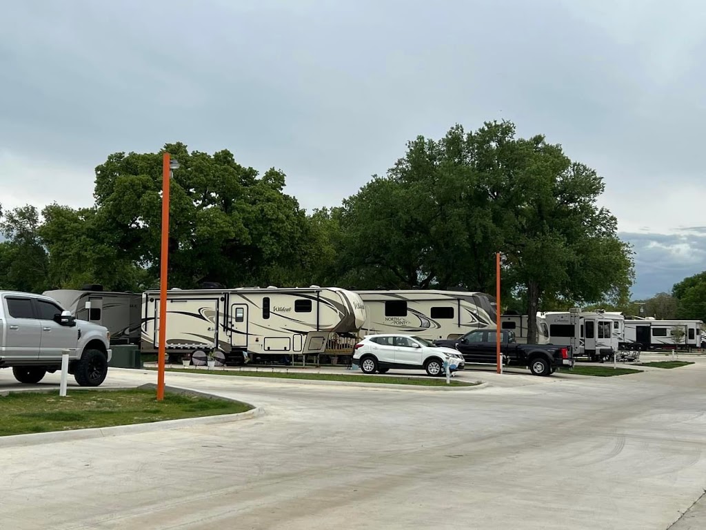 Aledo Acres Rv park | 1350 FM 1187, Aledo, TX 76008, USA | Phone: (817) 241-3580