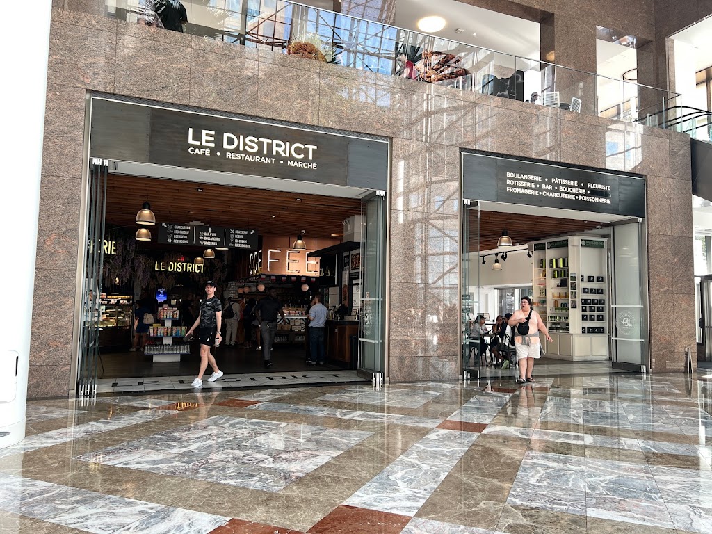 Le District | 225 Liberty St, New York, NY 10281, USA | Phone: (212) 981-8588